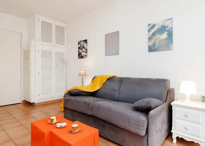 Spoerry Yourhosthelper